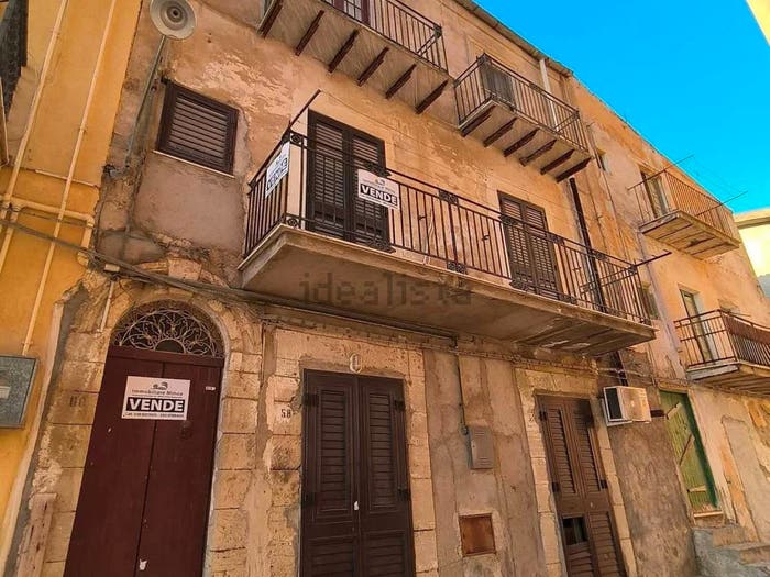 Casa con 6 locali in vendita in Via Casola, Cattolica Eraclea
