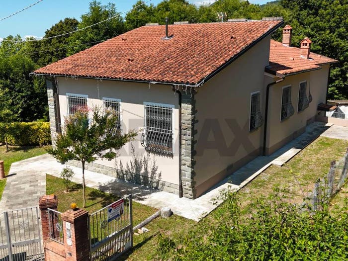 Casa con 6 locali in vendita in Vico Pancellorum, Bagni di Lucca