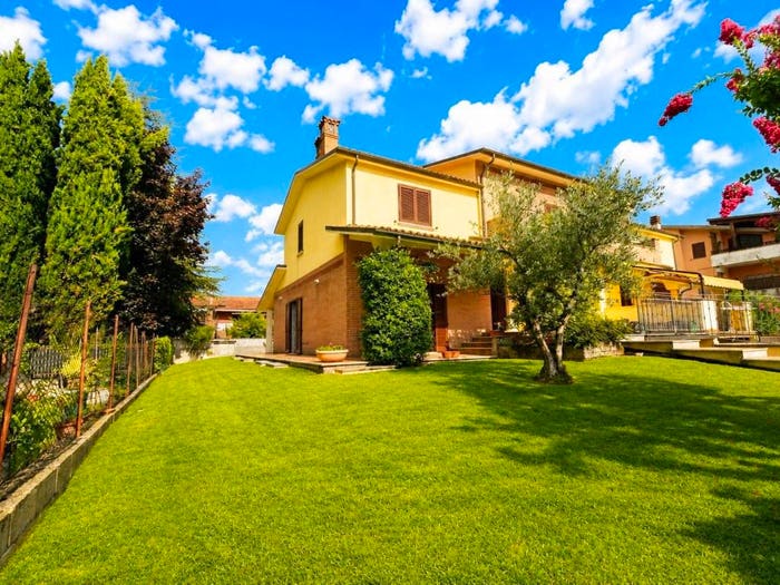 Casa con 6 locali in vendita in VIA PIANA, Centro, Avezzano