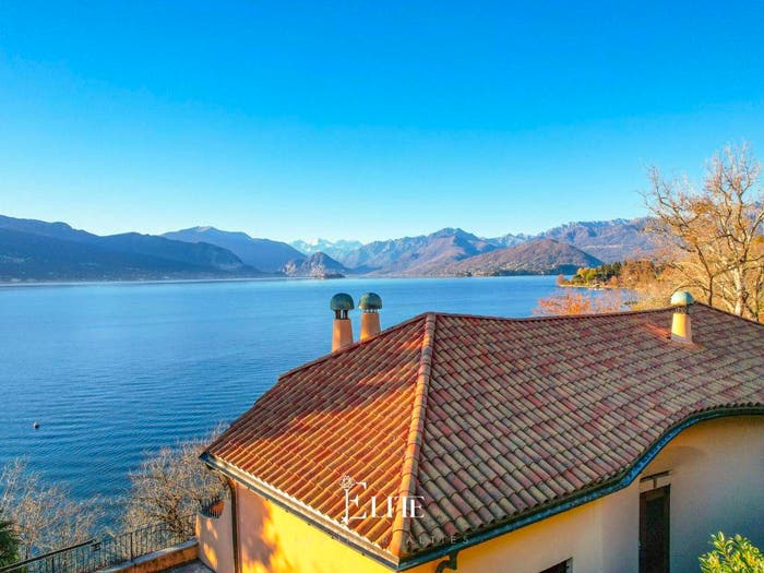 Casa con 6 locali in vendita in Via Verbano, Centro, Leggiuno