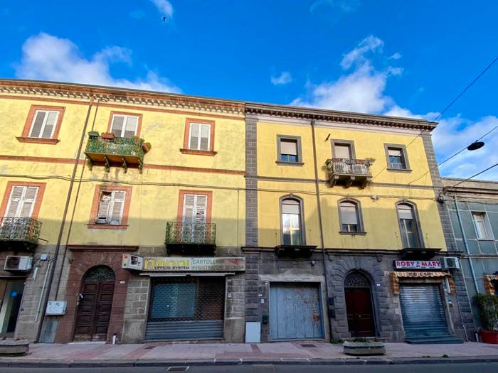 Appartamento con 6 locali in vendita in Via Vittorio Emanuele II, Macomer