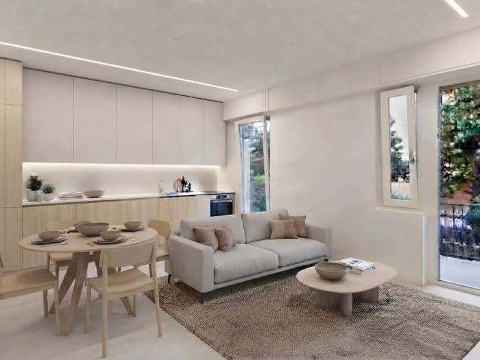 Appartamento bilocale in vendita in Via Luigi Ghirardi, Centro, Pietra Ligure