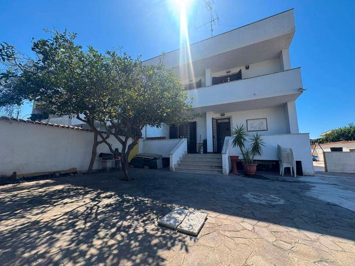 Appartamento con 5 locali in vendita in Via della Fornace, Villa Claudia, Anzio