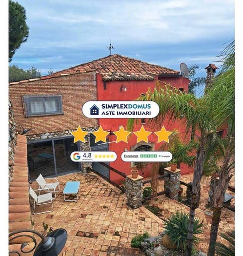 Appartamento con 5 locali in vendita in contrada Baglio San Giovannello, Furci Siculo