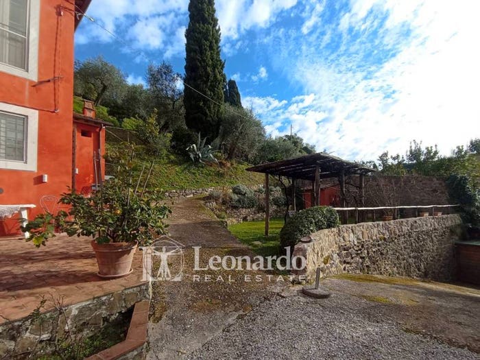 Casa con 6 locali in vendita in Via delle Selvarelle, Stiava, Massarosa