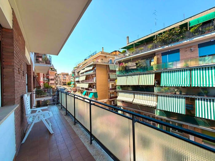 Appartamento con 5 locali in vendita in Via Pietro Cartoni, Monteverde Nuovo, Roma