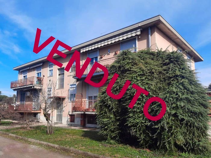 Appartamento quadrilocale in vendita in Cassano Magnago