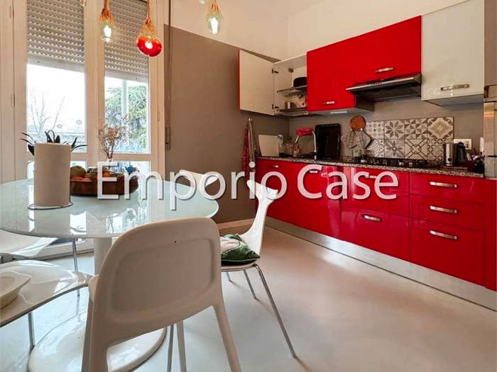 Appartamento con 5 locali in vendita in VIA JACOPO BAROZZI, San Faustino, Modena