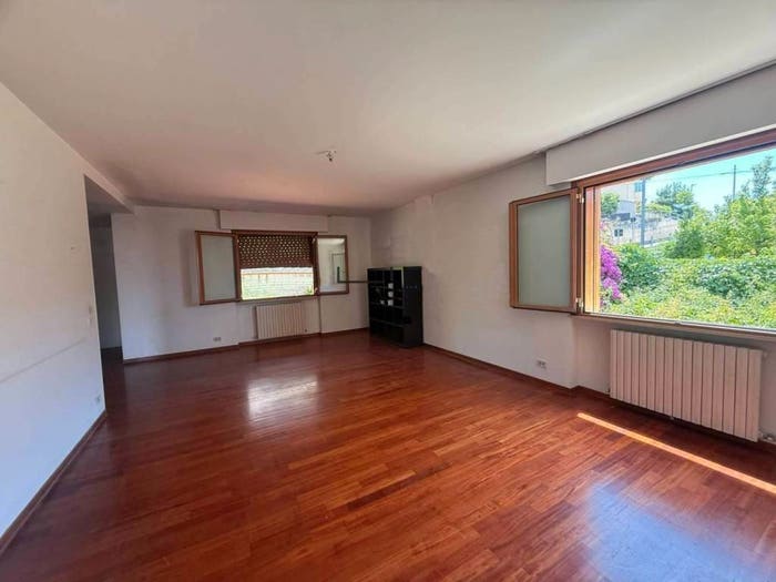 Casa con 6 locali in vendita in Strada Pandolfi, Colli Innamorati Madonna, Pescara