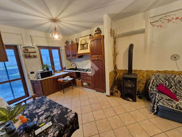 Appartamento con 6 locali in vendita in Via Guglielmo Marconi, Centro, Costa di Mezzate