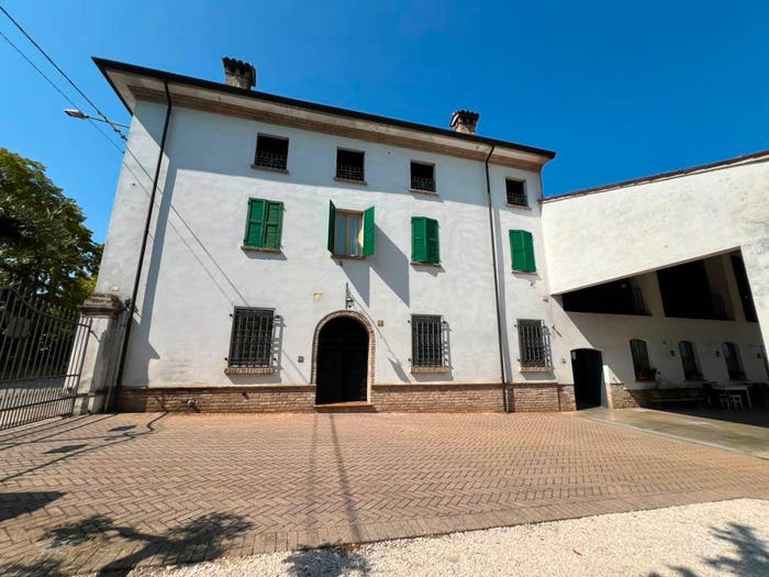 Casa con 6 locali in vendita in Località Gazzuoli, Asola