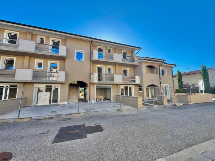 Appartamento con 5 locali in vendita in Via Antonio Gramsci, Capannoli