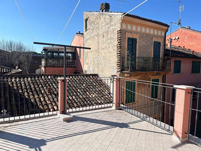 Casa con 6 locali in vendita in Centro Storico, Fano