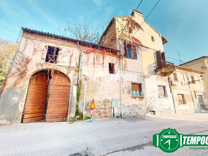 Casa con 6 locali in vendita in Via Giuseppe Verdi, Centro, Bassignana