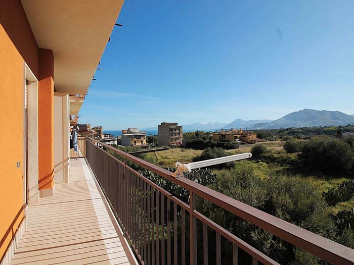 Appartamento con 5 locali in vendita in Via Senna, Centro, Bagheria