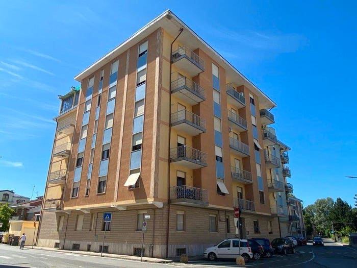 Appartamento con 5 locali in vendita in Via Valle San Giovanni, Nizza Monferrato