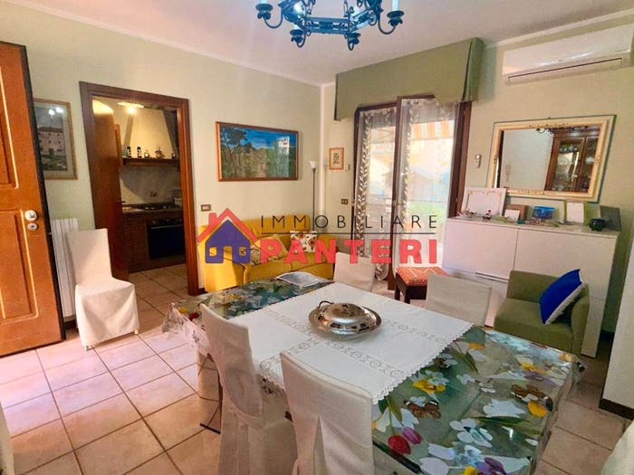 Appartamento con 6 locali in vendita in Via Lucchese, Veneri, Pescia