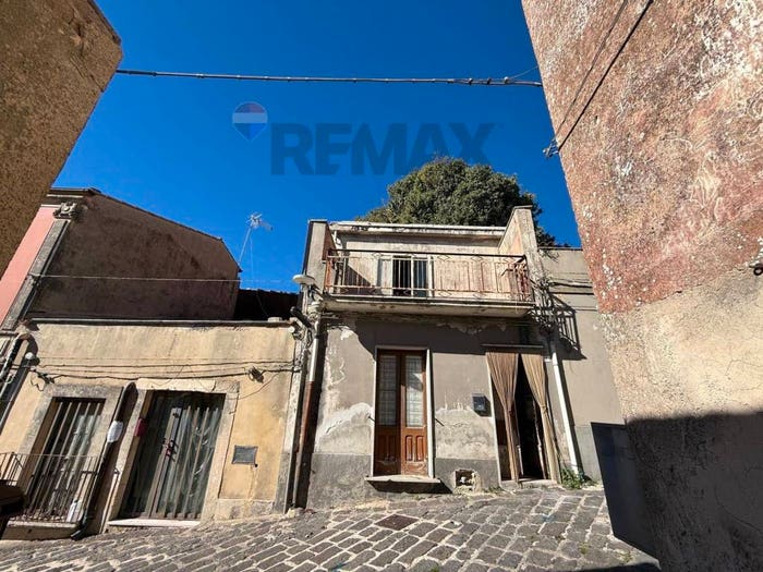 Casa quadrilocale in vendita in Nino Bixio, Buscemi