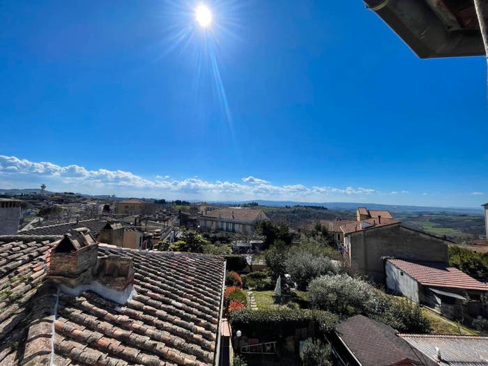 Appartamento trilocale in vendita in Via Guido Martini, Centro, Montespertoli