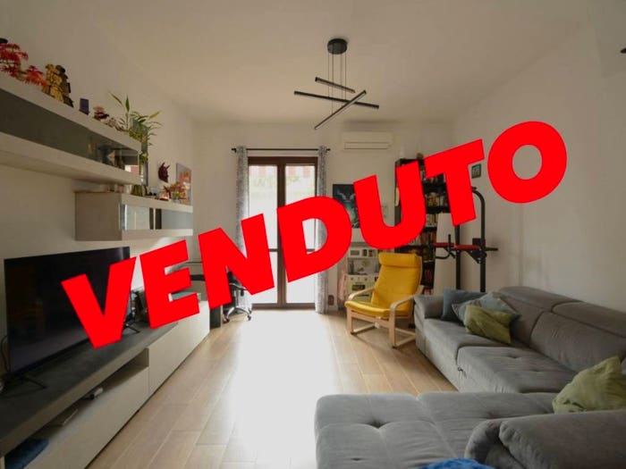 Appartamento trilocale in vendita in Via Don Giovanni Minzoni, Centro, Capriate San Gervasio