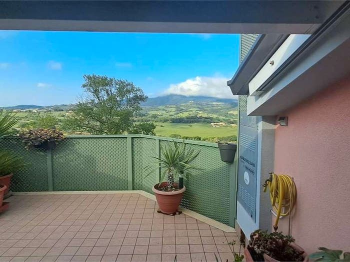 Appartamento trilocale in vendita in Via Enrico de Nicola, Centro, Camerano