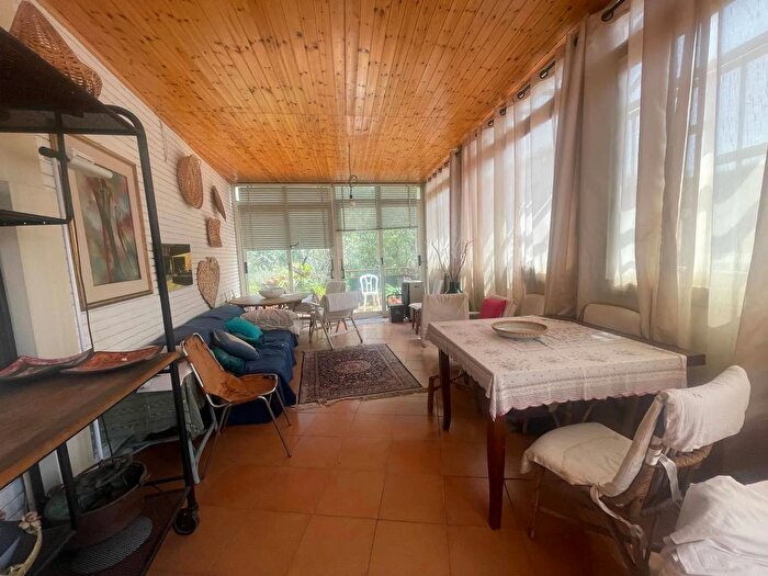 Appartamento con 7 locali in vendita in Via Santa Lucia, Reggio Calabria