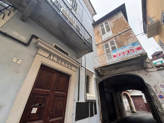 Appartamento bilocale in vendita in Via Giovanni Battista Beccaria, Breo, Mondovì
