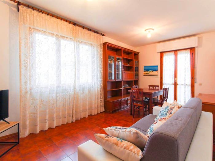 Appartamento con 6 locali in vendita in Via Gilching, Marina di Cecina, Cecina