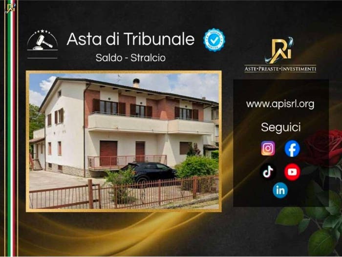 Appartamento con 6 locali in vendita in Via Roma, Centro, Città di Castello
