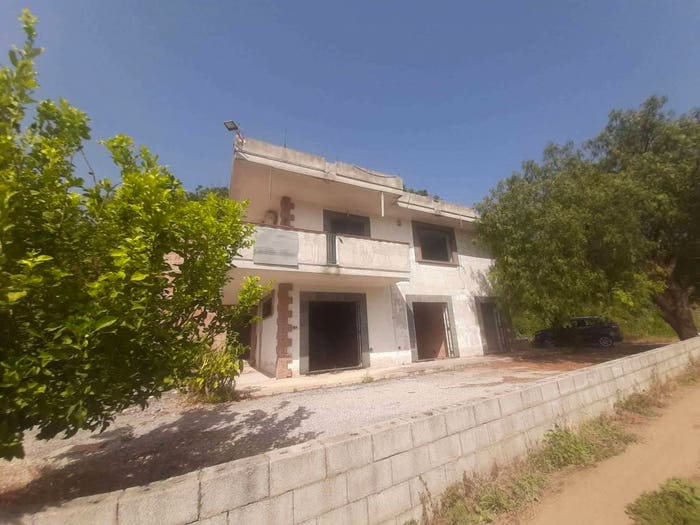 Casa con 6 locali in vendita in via Volpicelli snc, Centro, Domicella