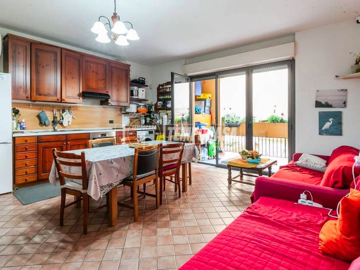 Appartamento quadrilocale in vendita in Viale Vincenzo Lancetti, Farini, Milano