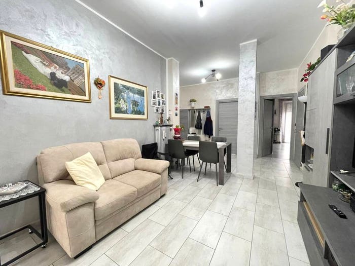 Appartamento trilocale in vendita in Via San Rocco, Centro, Orbassano