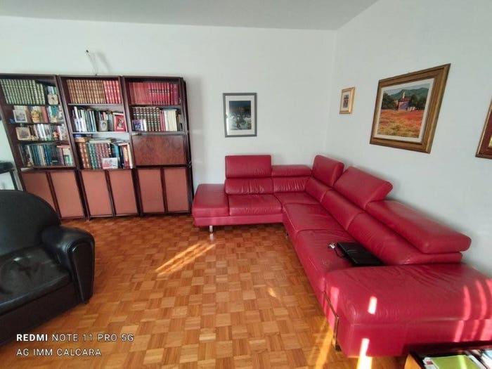 Appartamento con 6 locali in vendita in Piazza dell'Ospitale, Largo Barriera Ospedale Maggiore, Trieste