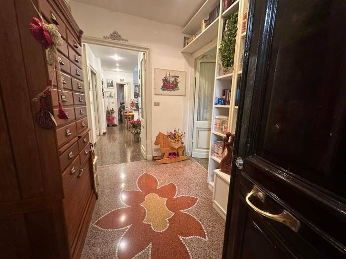 Appartamento trilocale in vendita in Sampierdarena, Genova