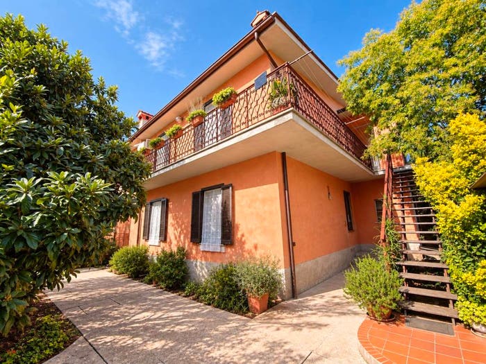 Casa con 6 locali in vendita in Via Gabieno Sabino, Passo Corese, Fara in Sabina