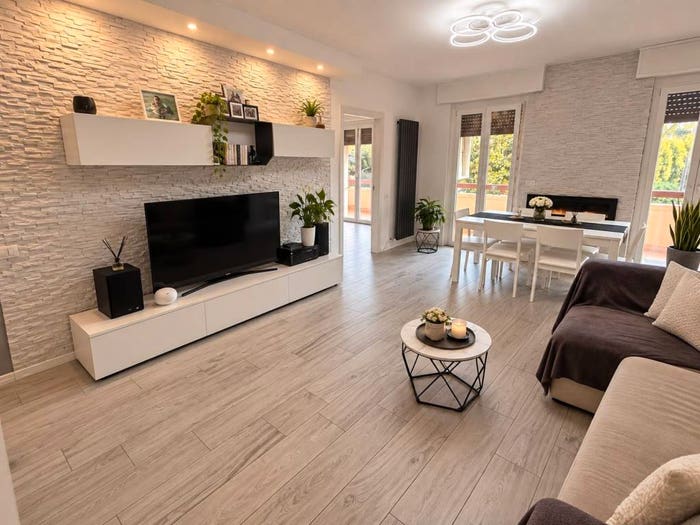 Appartamento quadrilocale in vendita in Villa Guardia