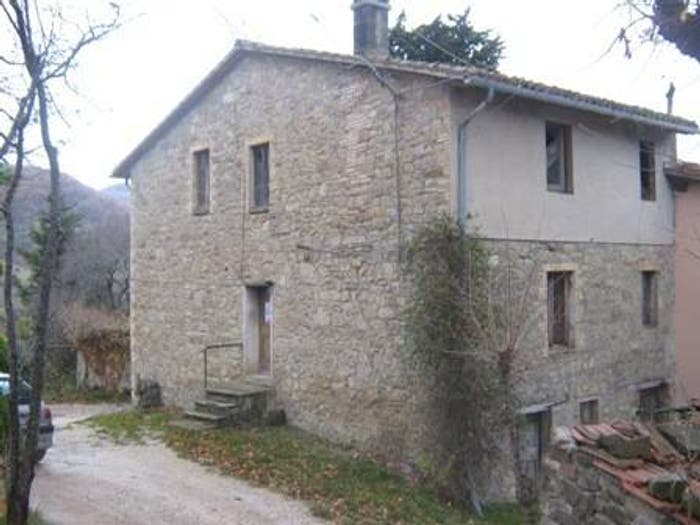 Casa trilocale in vendita in Località Pian della Pieve, Porziano Pian della Pieve San Presto, Assisi