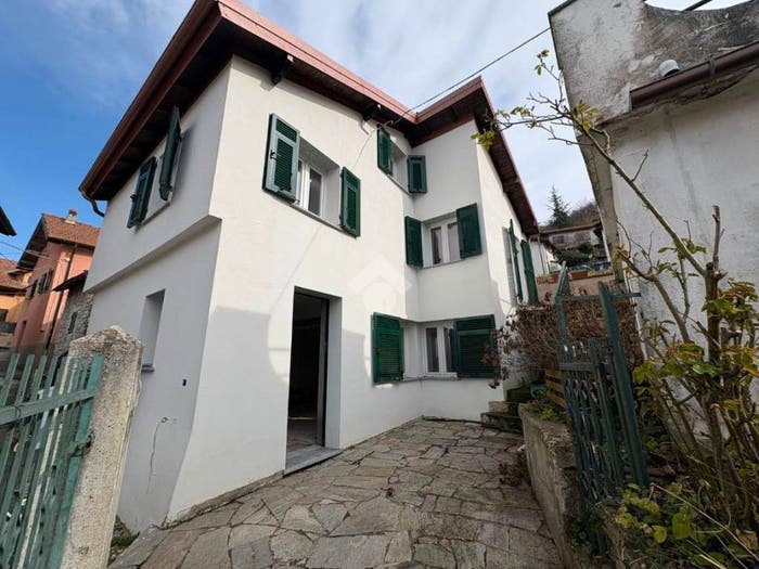 Casa trilocale in vendita in Località Ternano, Valbrevenna