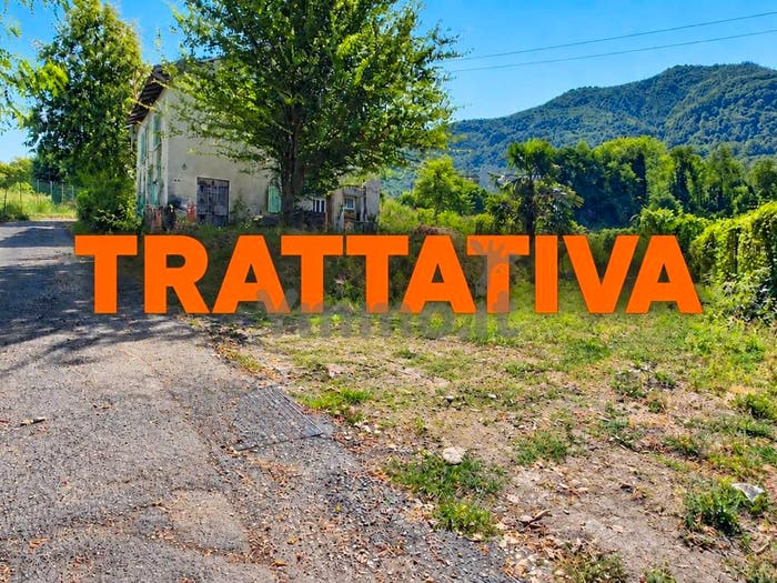 Casa con 5 locali in vendita in Via Sanfideg, Centro, Porto Valtravaglia
