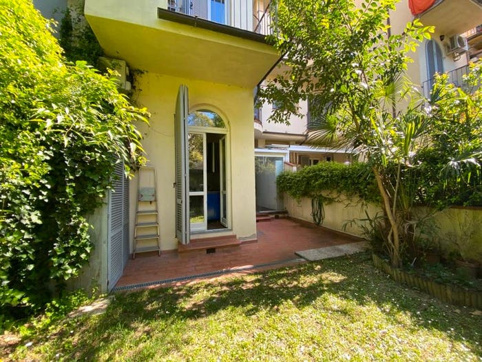 Appartamento trilocale in vendita in Via del Ponte alle Riffe, Le Cure, Firenze