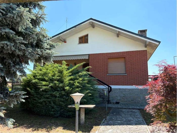 Casa con 6 locali in vendita in stradale Pinerolo, Cappella Moreri, Bricherasio