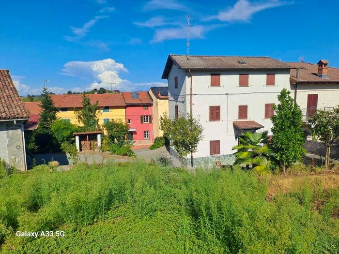 Casa con 6 locali in vendita in Frazione Rovereto, Gavi