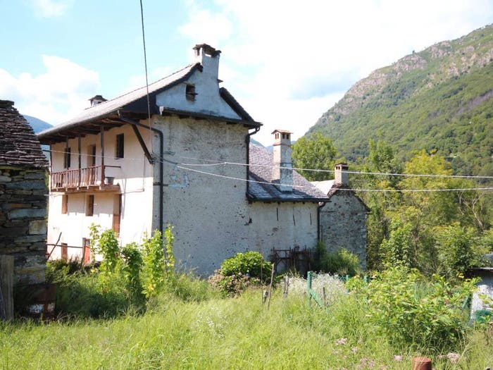 Casa con 6 locali in vendita in SOCRAGGIO, Cannobio