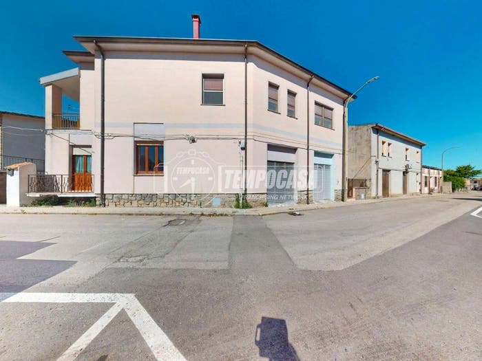 Casa trilocale in vendita in Via Armando Diaz, Usini