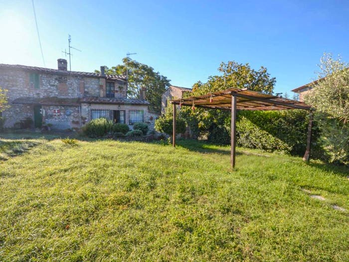Casa con 6 locali in vendita in Loc Spiazzolino, Centro, Monteleone d'Orvieto