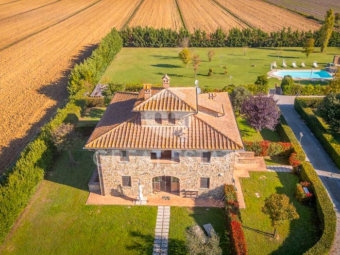 Casa con 6 locali in vendita in Via Nazionale, Centro, Cortona