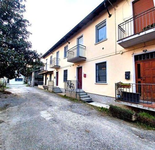 Appartamento trilocale in vendita in Frazione Valle Cima, Vallescuropasso Località Stefano, Cigognola