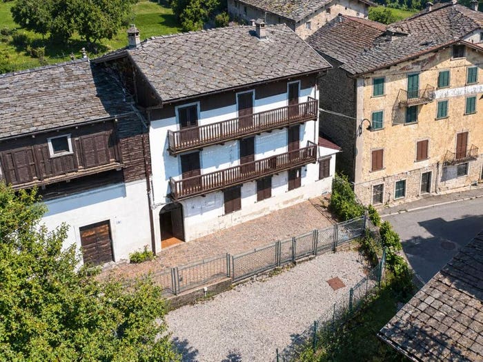 Appartamento trilocale in vendita in Via S Rocco, Torre de' Busi