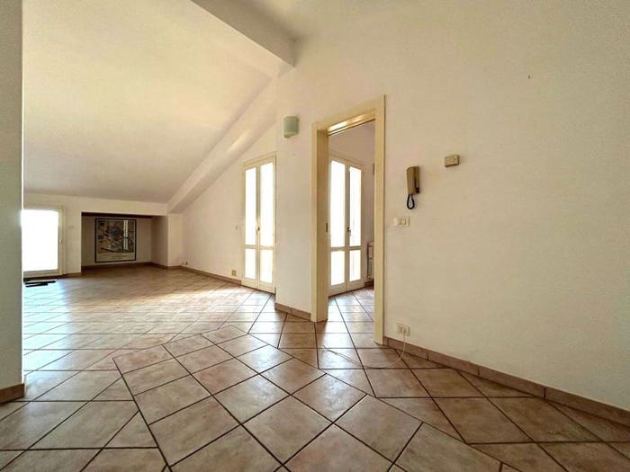 Appartamento con 5 locali in vendita in Modica Sorda, Modica