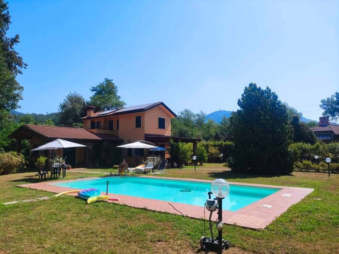 Casa con 6 locali in vendita in Colombiera Molicciara, Castelnuovo Magra